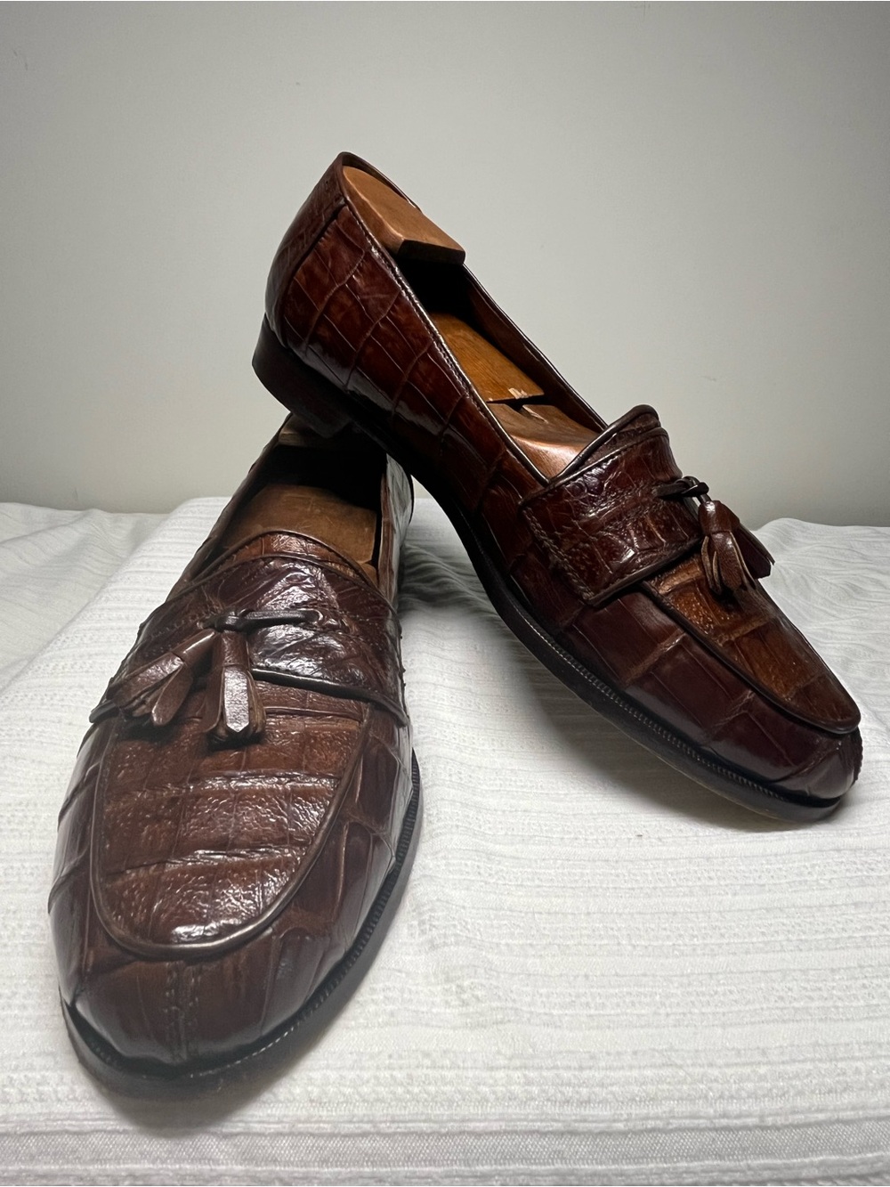 Vintage Bruno Magli Brown Genuine Crocodile Leather Tassel Loafers